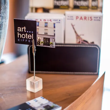 Art Eiffel 3* Parigi