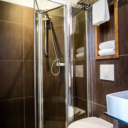 Art Eiffel Hotel 3*