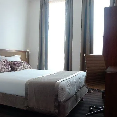 Art Eiffel Hotel 3*