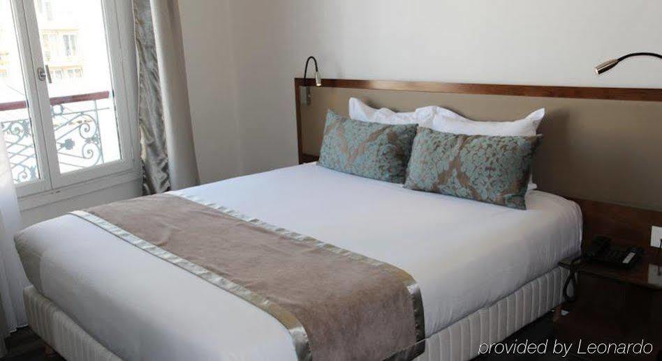 Art Eiffel Hotel Paris