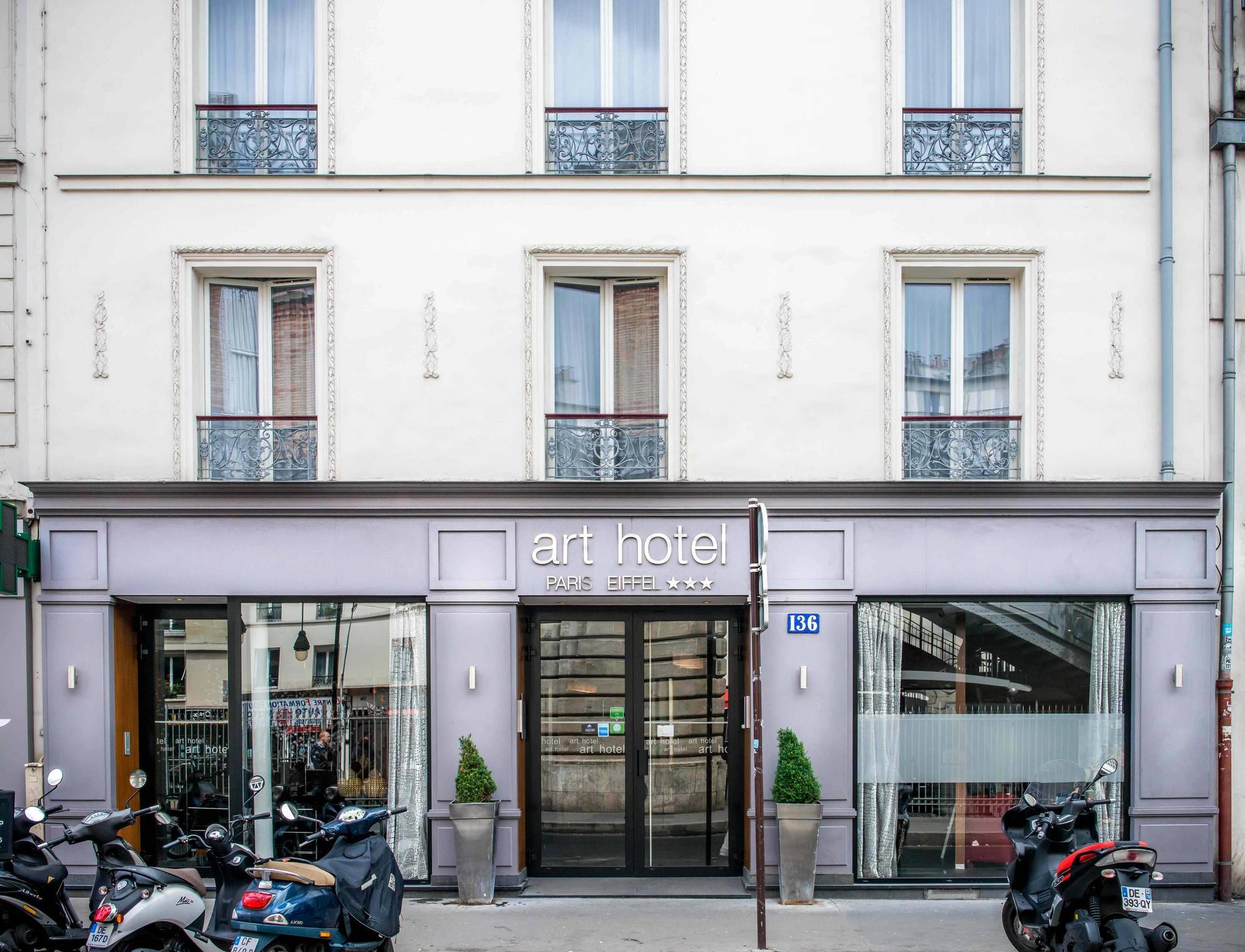 Hotel Art Eiffel Parigi
