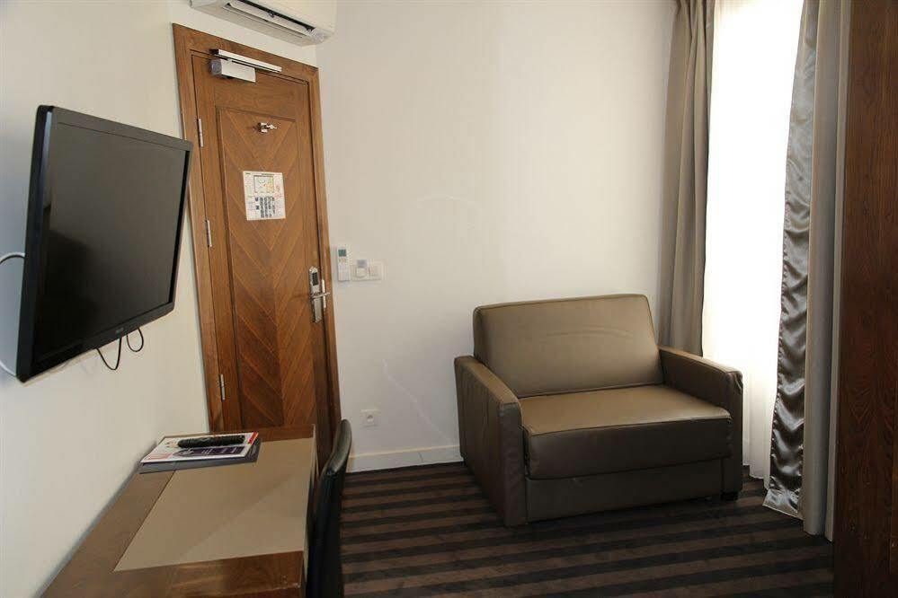 Hotel Art Eiffel Paris